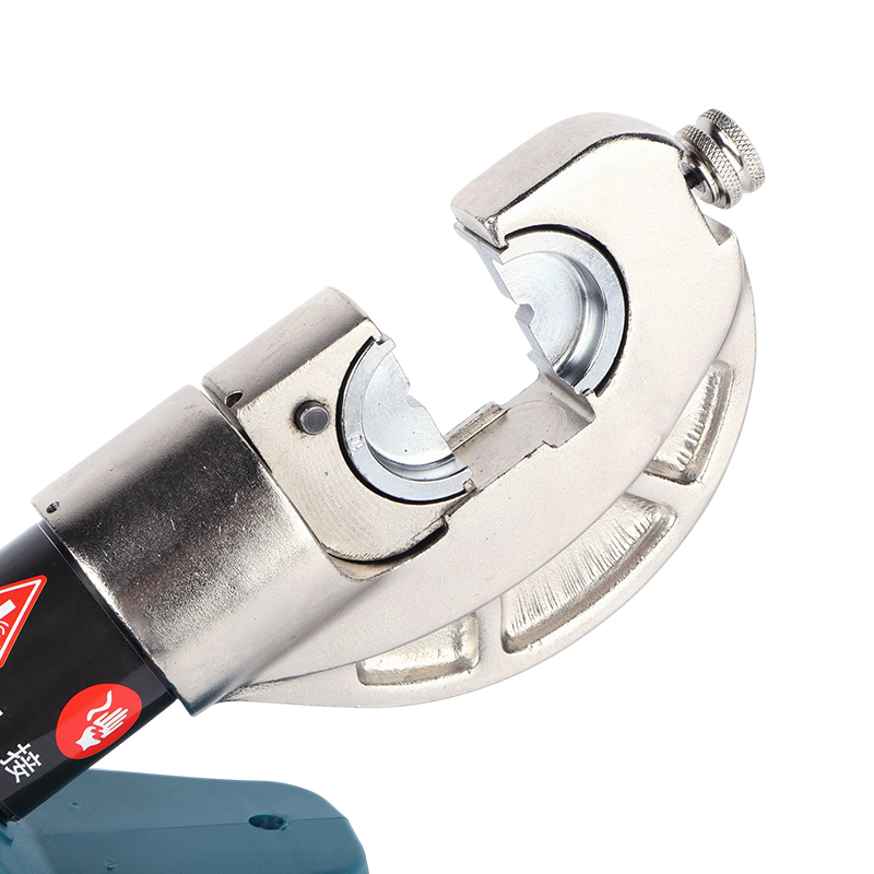 Pinza Idraulica a Batteria EZ- - Power Tools In Electrical recensione e prezzo